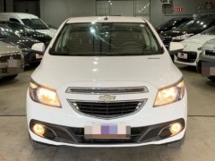 Chevrolet Onix 2015