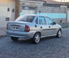 Chevrolet Classic 2001