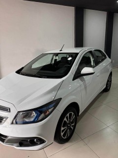 Chevrolet Onix 2014